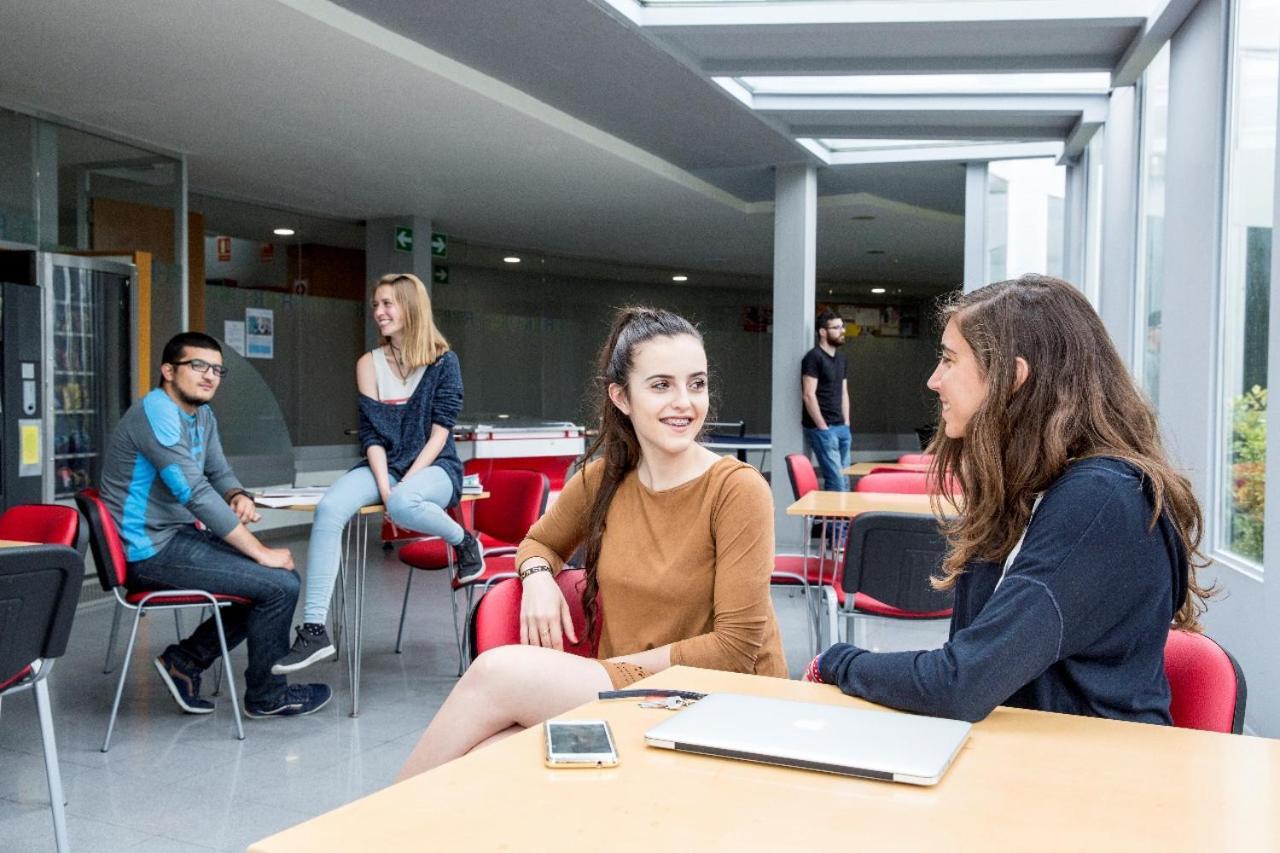 Residencia Universitaria Resa O Castro 비고 외부 사진